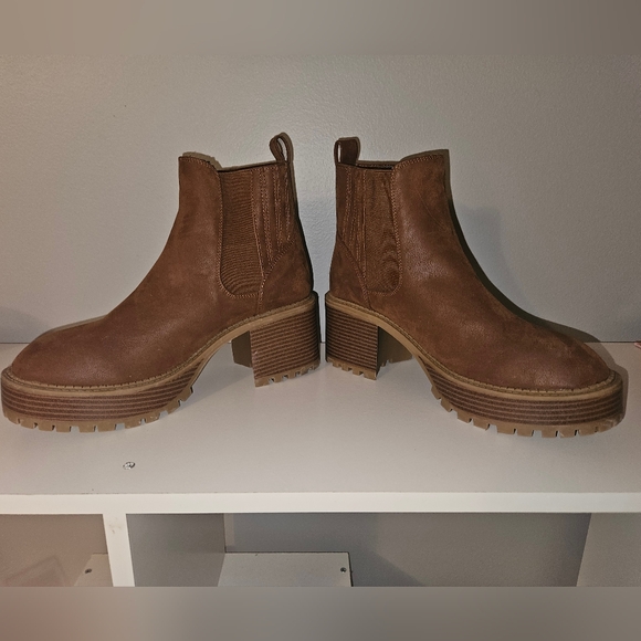 MIA Irie Platform Brown Ankle Booties - Size 9.5 - Picture 5 of 9